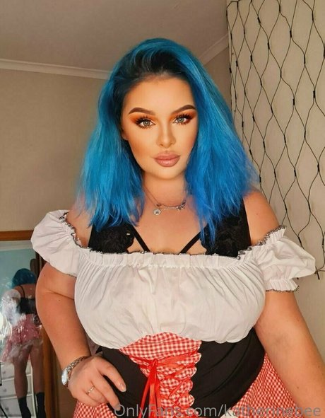 beckybeeofficial ポルノスター セックス 画像