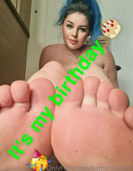 beckybeeofficial ポルノモデル 写真