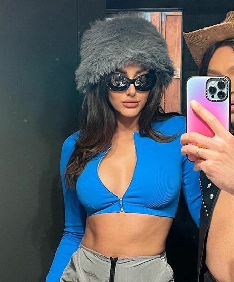 Chloe Veitch ヌード女優 写真