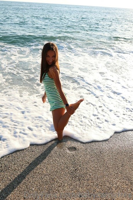 ブロンドオンリーファン xxx 写真