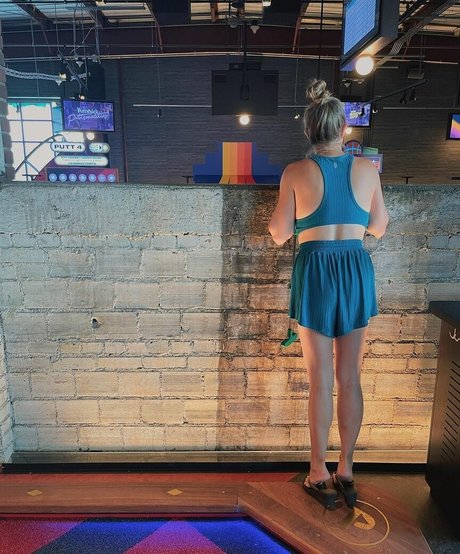 Sunny Brooke エロティックなモデル 写真