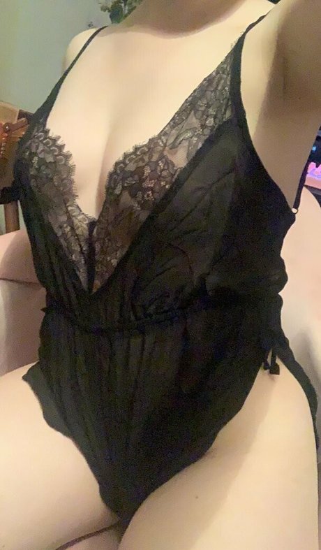 ellie bx ポルノスター 画像