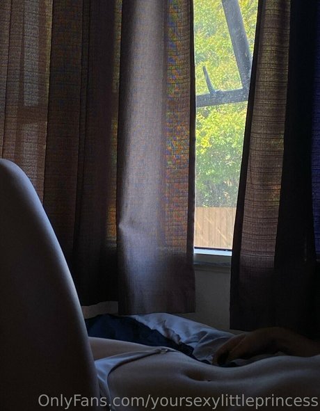 yoursexylittleprincess セクシーモデル 写真