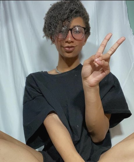 Ivy eve scarlet 高品質のポルノスター 画像