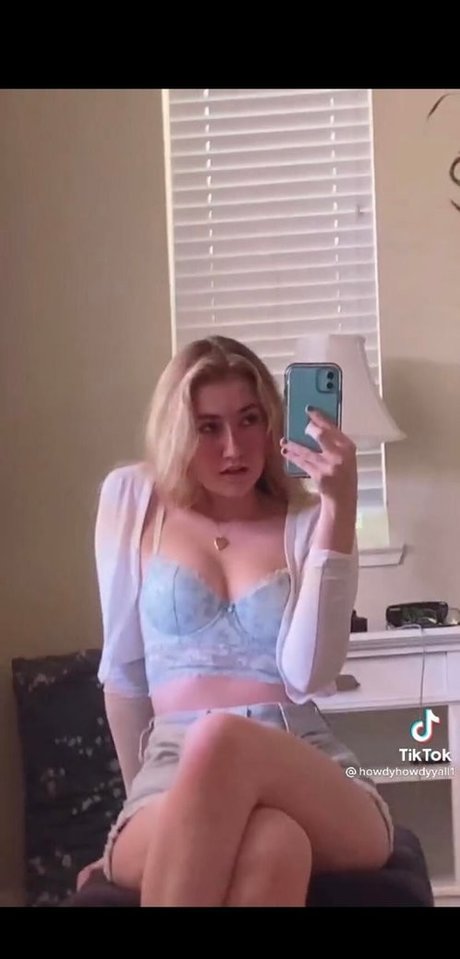 かわいい巨乳OnlyFans 素敵 写真