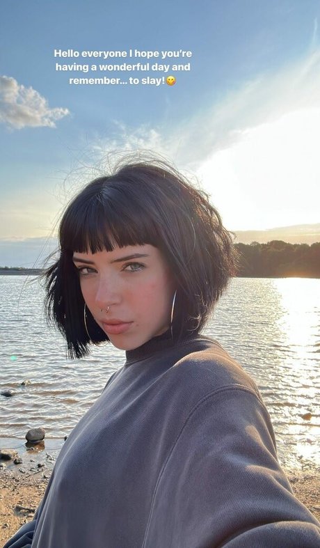 Chloe Hodgson ポルノスター 写真