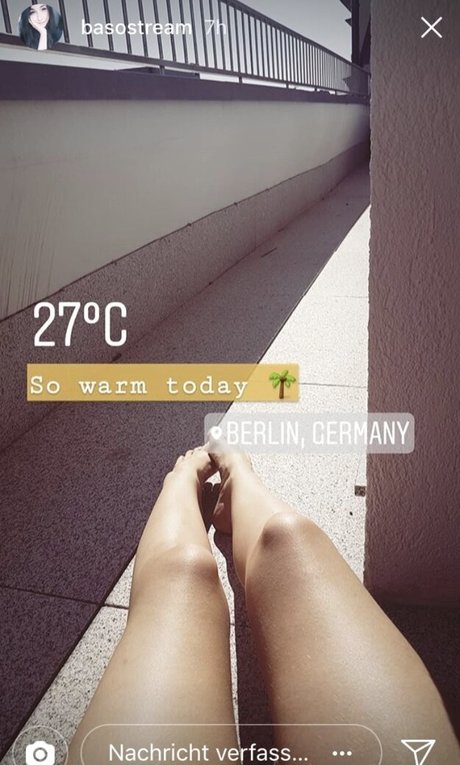 basostream ポルノモデル 画像