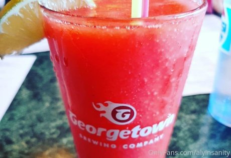 amy insanity ポルノモデル アーカイブ