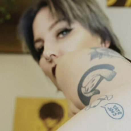 デカ尻ジーンズ OnlyFans トップ 画像