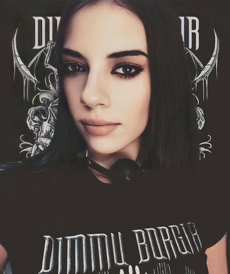 astarothluciferam top profile image