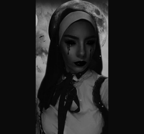 astarothluciferam 完璧なモデル 写真