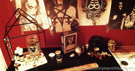 astarothluciferam かわいいスター 画像