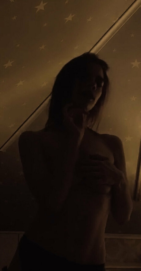 astarothluciferam トップポルノスター 画像