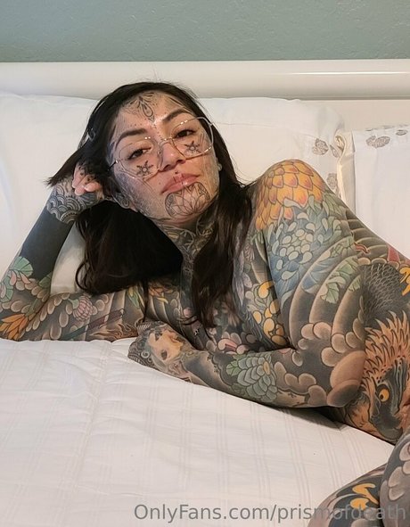 ブラック・ポーグ・オンリーファンズ アートヌード 写真