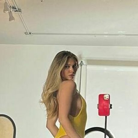 Mariel Alverez Fernandez HD女優 ギャラリー