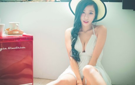 最もホットなヌードOnlyFans セクシーヌード ギャラリー