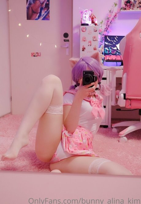 Bunny Alina Kim 完璧なスター アーカイブ