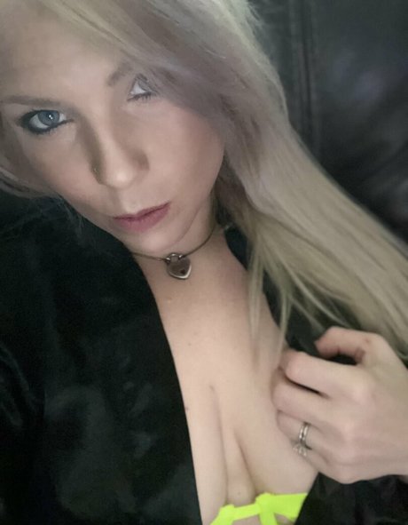 Vixen Jane 可愛いモデル ギャラリー