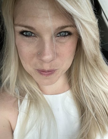 Vixen Jane 独占ポルノスター 画像