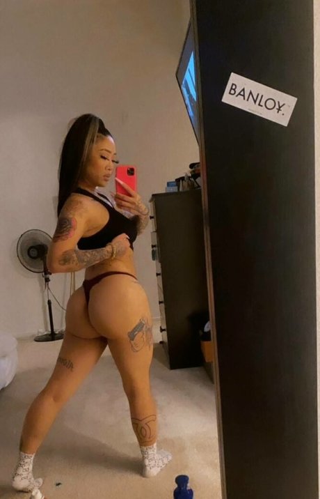 Babybutt888 ヌード女優 写真