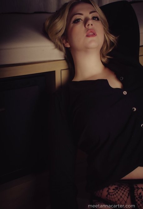 annacarter nyc エロティックなモデル ギャラリー