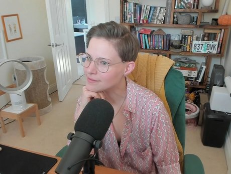 花嫁オンリーファン ホット裸 写真