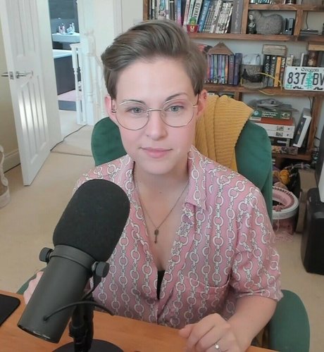 コメディアンのOnlyFans xxx 画像