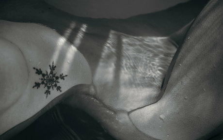 アジアンベイビーOnlyFans エロチック 写真