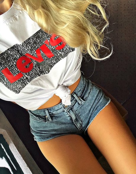 成熟した異人種間OnlyFans 素敵 写真