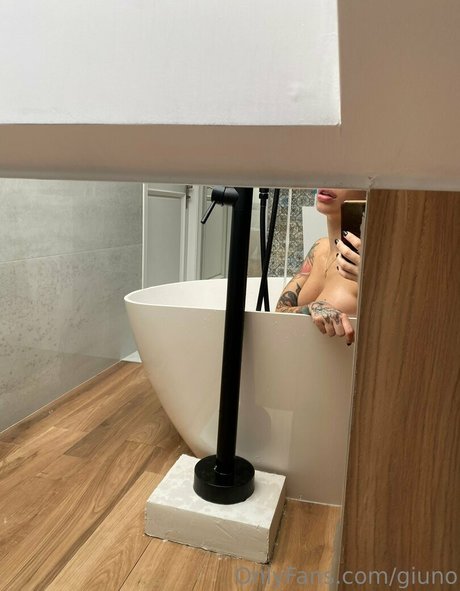 Giuno 独占女優 写真