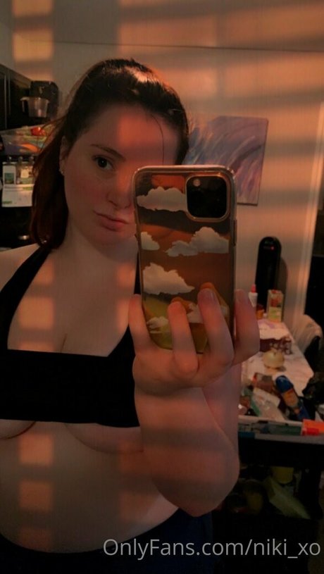 niki xo 裸のポルノスター ギャラリー