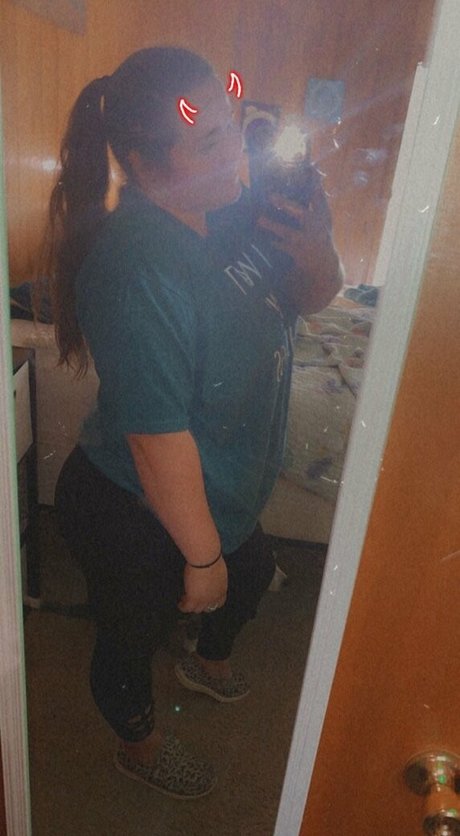 xolunalou ポルノスター エロティック 写真