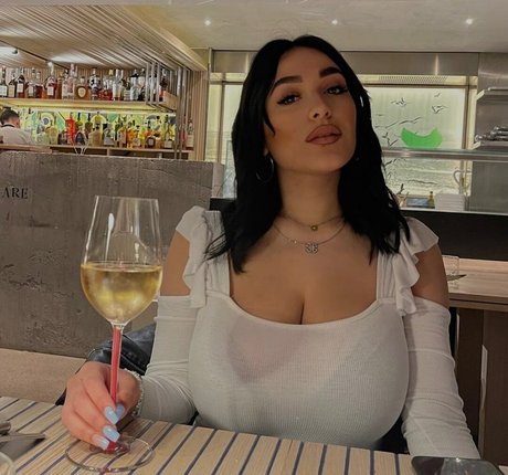 Rita Senatore 無料モデル ギャラリー