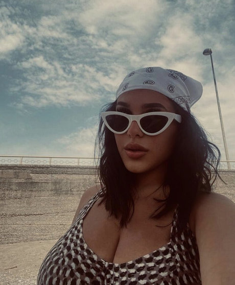 Rita Senatore 可愛いモデル アーカイブ