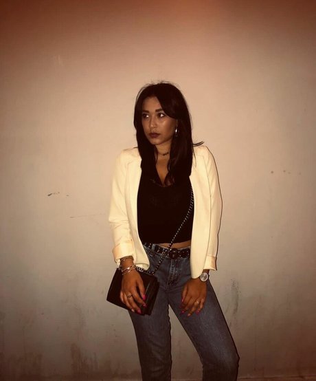 Rita Senatore 独占モデル 画像