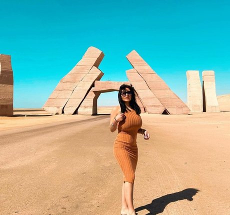 Rita Senatore ホットなポルノスター 写真