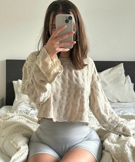 Alisa juric 素敵な女優 写真