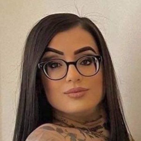 szandihangacsi 最高のスター ギャラリー