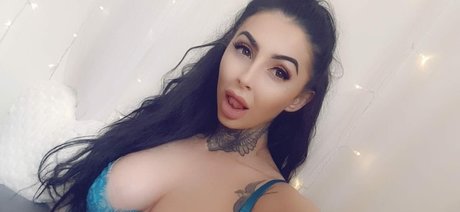 Hollie Stafford 最高のポルノスター 写真