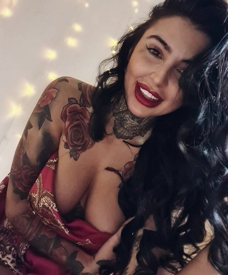 曲線美の熟女OnlyFans HD 写真