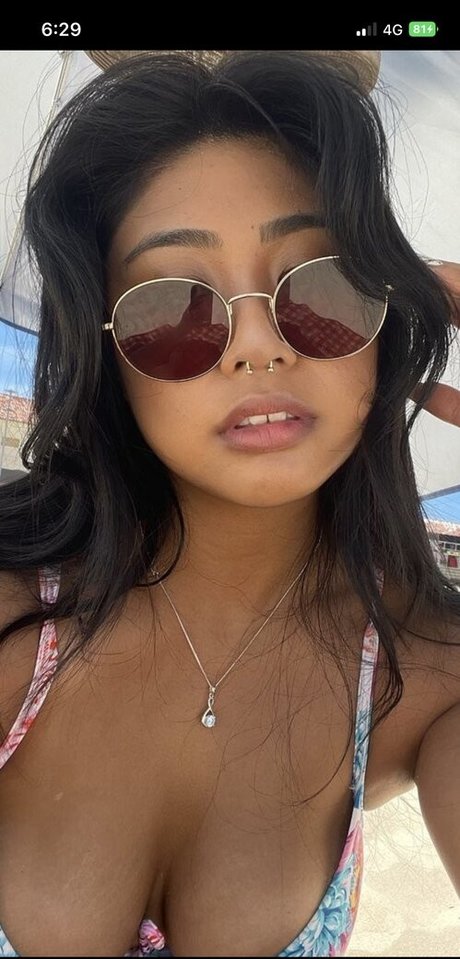 Crystal IGGY セックスモデル 画像