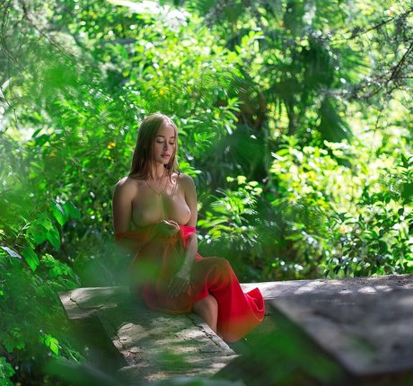 BDSMオンリーファン アートポルノ アーカイブ