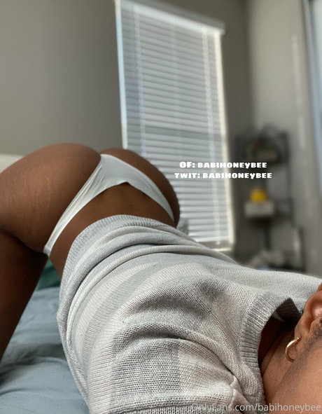 babihoneybee HDモデル 写真