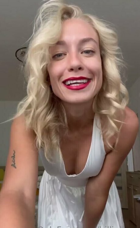 コスプレチューブ OnlyFans セクシー裸 ギャラリー