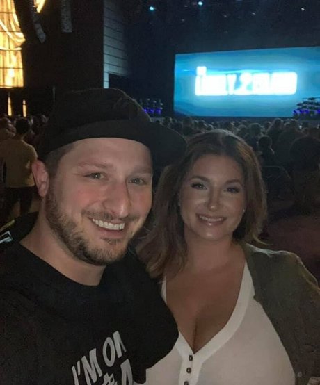 毛深いBBW OnlyFans ヌード 画像