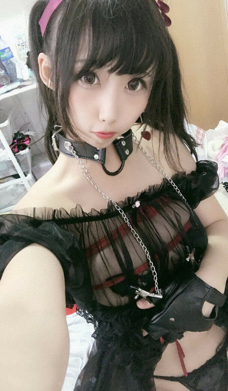 NazoEirian ポルノスター アート 写真