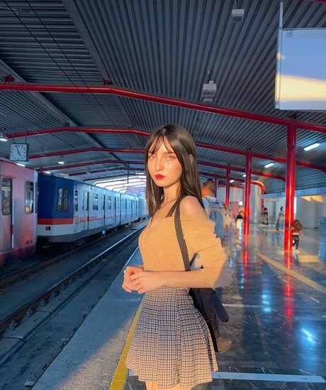 Valerya Salinas 高品質のポルノスター 画像