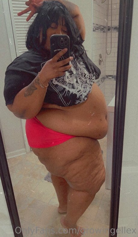 曲線美の赤毛OnlyFans 無料xxx 写真