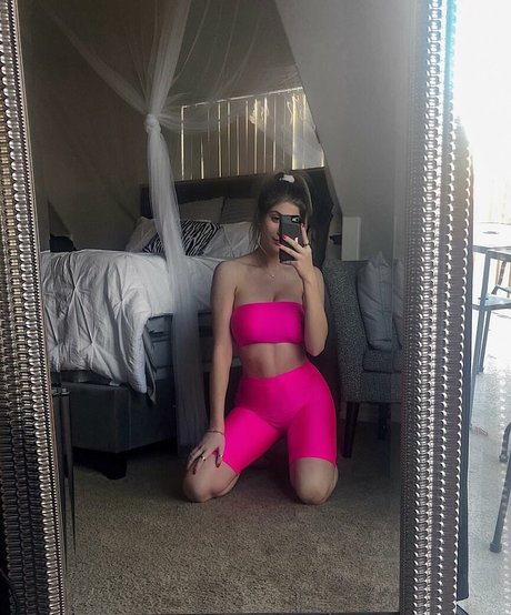 Megan Aisoff 独占ポルノスター 写真