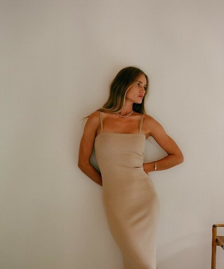 Rosie HW_ ヌードモデル 写真